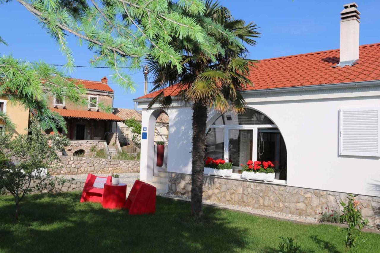 Apartments In Silo/Insel Krk 13443 Exterior foto