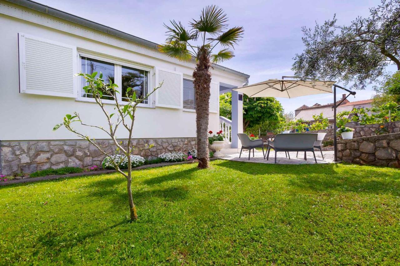 Apartments In Silo/Insel Krk 13443 Exterior foto